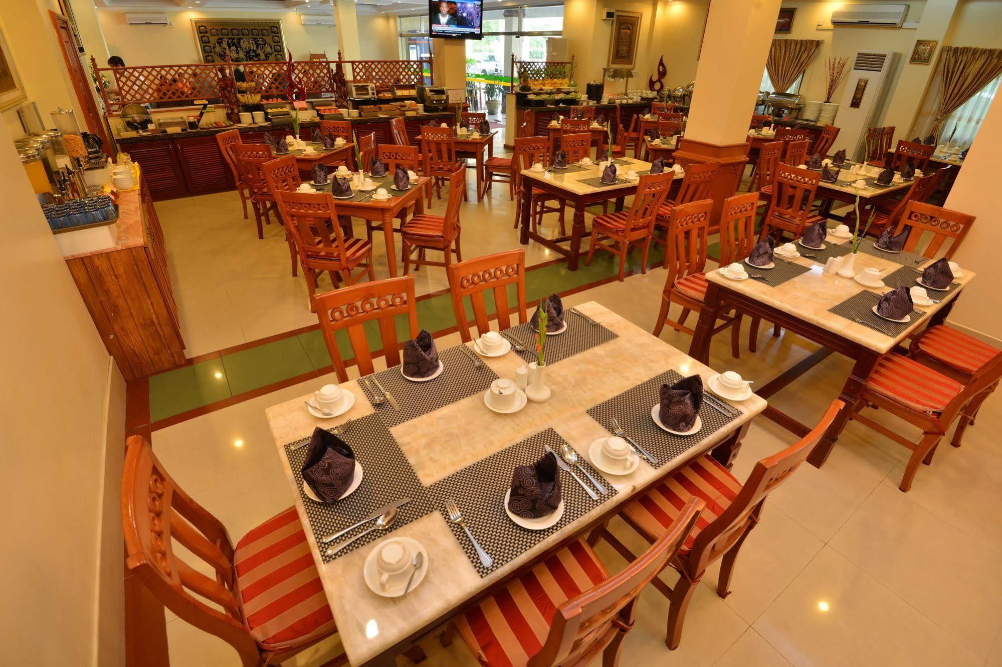 Grand Palace Отель 3*